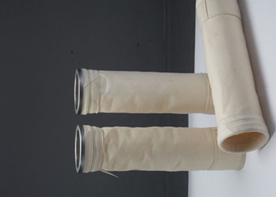 反静的なPTFE 700gsm 1.6mmのセメントのフィルター・バッグ
