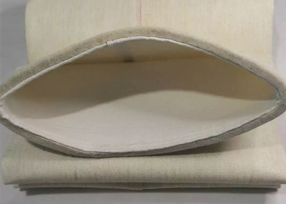 P84 550gsm 10ミクロンのガラス繊維のフィルター・バッグ